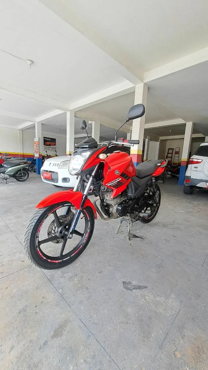 YAMAHA YS 150 FAZER SED FRENTE ESQUERDA